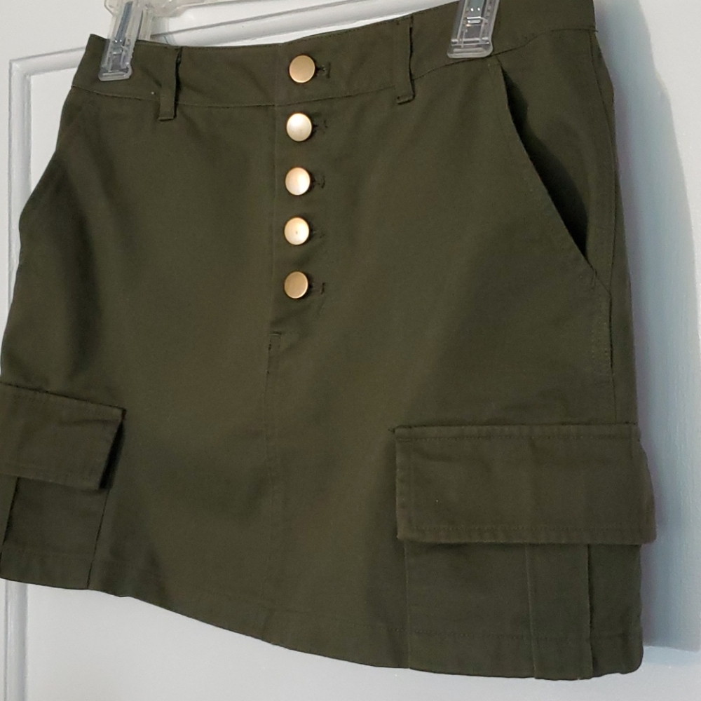 Cargo Mini Skirt, Army Green, Forever 21 Size S
